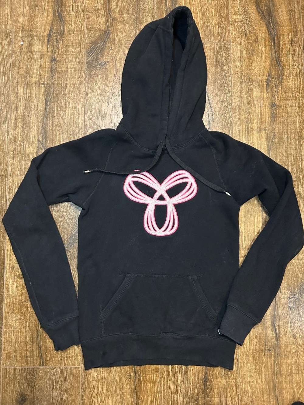TNA Hoodie Aritzia Small Black Neon Pink Warm Comfortable Exercise Women's Cozy